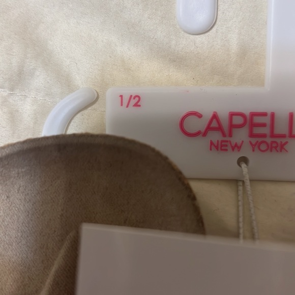 💥 LOWEST PRICE NWT - Picture 2 of 4